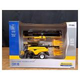 1/64 New Holland CR9.90 Combine 2023 Farm Show NIB Ertl