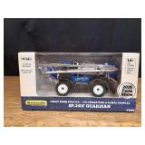 1/64 New Holland SP.345F Guardian Sprayer NIB Ertl