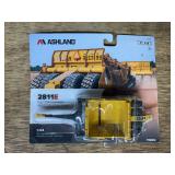 1/64 Ashland 2811E Ejector Scraper NIB Ertl