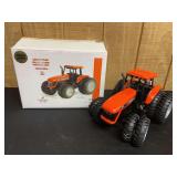 1/16 AGCO DT240A 2005 Louisville NIB SM