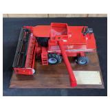 1/32 Case-IH 2388 Combine Service Award Ertl