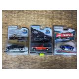 (3) 1/64 Trucks NIB Green Light