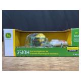 1/64 John Deere 2510H Nutrient Applicator Set NIB Ertl