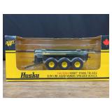 1/64 Husky 27500L Liquid Manure Spreader NIB DCP