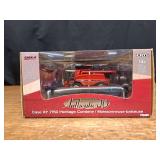 1/64 Case-IH 7150 Heritage Combine Authentics NIB Ertl