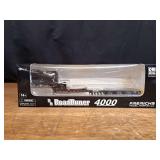 1/64 Road Runner 4000 Trailer NIB DM
