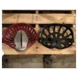 2 cast iron seats