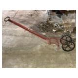 Hand wheeled garden tool. 2 PATT June 1925