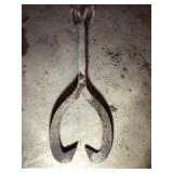 Railroad tie cutter