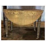 Drop-leaf table