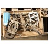 Bearing spreaders, pullers