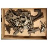 Wheel pullers