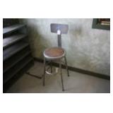 Round Shop Stool