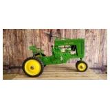 Eska John Deere Large 60 Type 5 pedal tractor