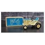 1/16 Scale Ertl John Deere Patio Series 140