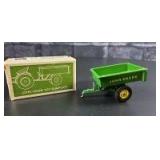 1/16 Scale Ertl John Deere lawn & garden dump cart