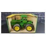 1/16 Scale Ertl John Deere 8630