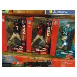 (3)Series 1 football action figures