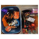 2 Totes Fall/Halloween Decor