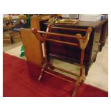 Maple style quilt/linen rack