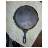 Wagner Ware Sidney O. cast iron skillet