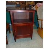 Everyday Storage Type Stand