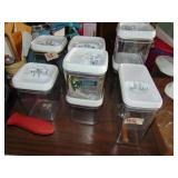 (8) Better Homes and Gardens Air Tight Containers