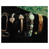 (14) Costume Jewelry Bracelets