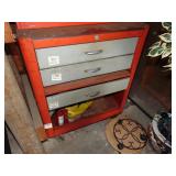 Rolling tool stand