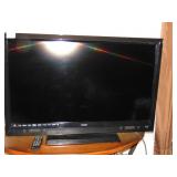 Vizio Flat Screen TV/ Remote