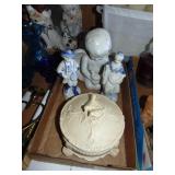 flat figurines & decor