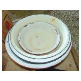 (4) graniteware dish Pans
