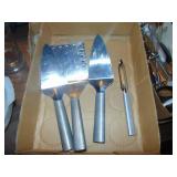 Flat of Rada Serving & Vegetable Peeler