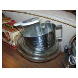 Set of Pyrex Mixing Bowls, plus
