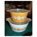 (2) Pyrex Bowls