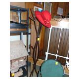 Neat metal coat rack