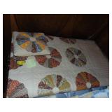 Quilt & matching throw pillow