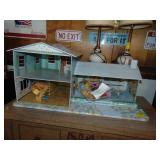 Retro tin litho doll house by Marx