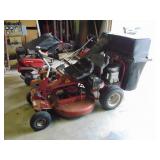 Snapper Riding mower with sweep bags plus