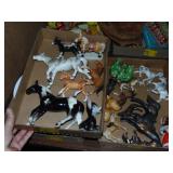 2 Flats - Ceramic horses, salt & pepper shakes, +