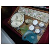 Flat of small collectibles