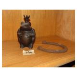 Cast Iron Frog & Horseshoe