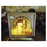 Vintage/Retro Signiture Beer Lighted Sign