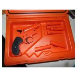 Orion Flare Gun In Case W/6 Flares