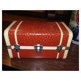 Vintage/Retro Doll Trunk
