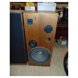 Vintage Stereo Speakers Marked Realistic