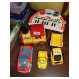 Large Lot of Battery Op. Toys