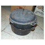 (2) Cast Iron Dutch Ovens