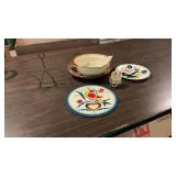 Peace Lilly Trinket Box, Tuscan Type Pottery, Plus