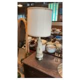 MCM Leaf Pattern Speckle Texture Lamp